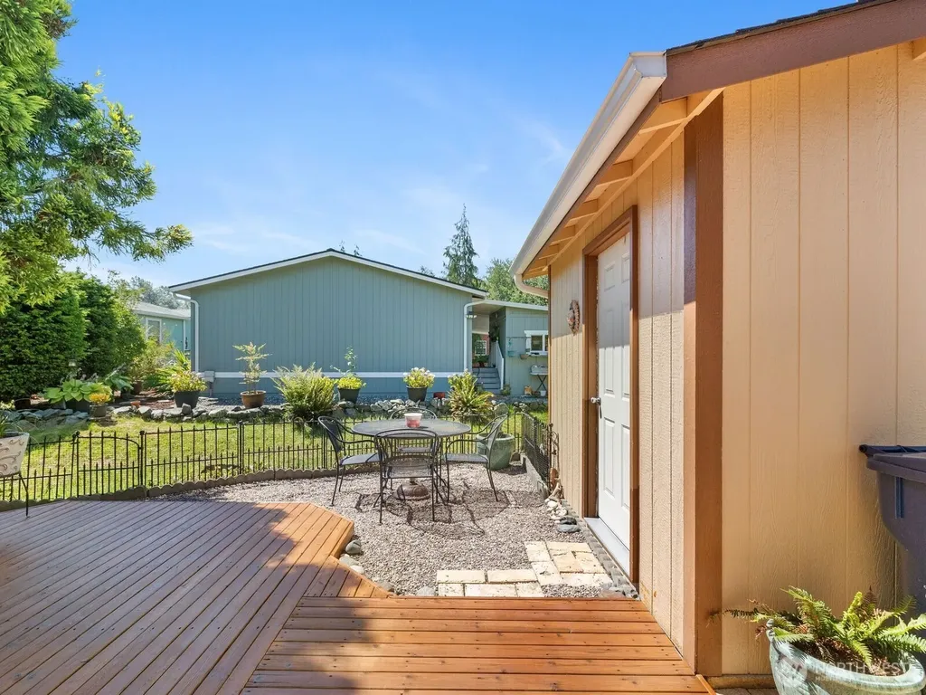 14727 43rd Avenue NE Marysville WA 98271