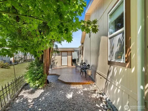14727 43rd Avenue NE Marysville WA 98271