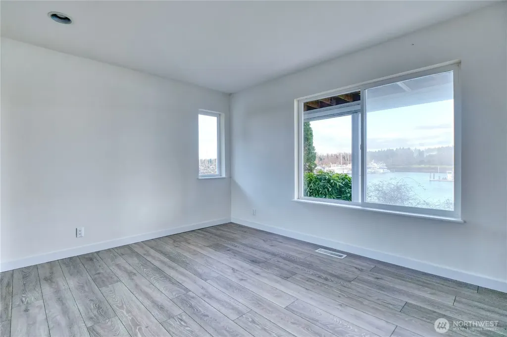 1648 Harbor Seal Drive Point Roberts WA 98281