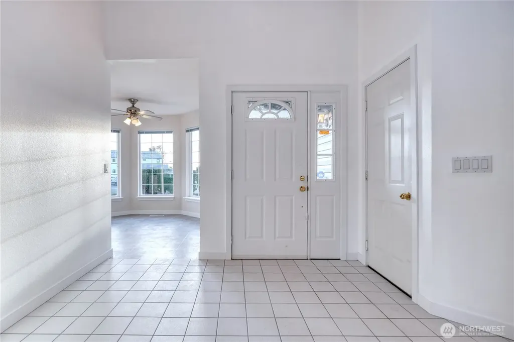 1648 Harbor Seal Drive Point Roberts WA 98281