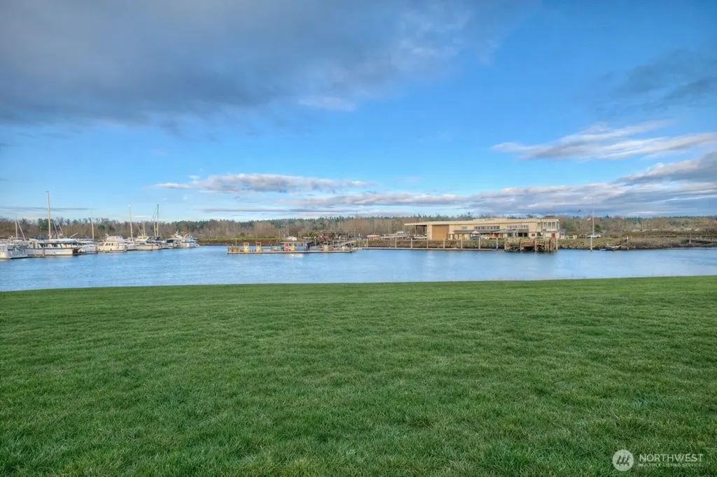 1648 Harbor Seal Drive Point Roberts WA 98281