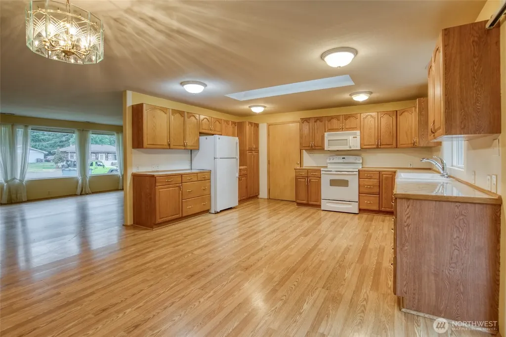 685 Copalis Beach Road Copalis Beach WA 98535