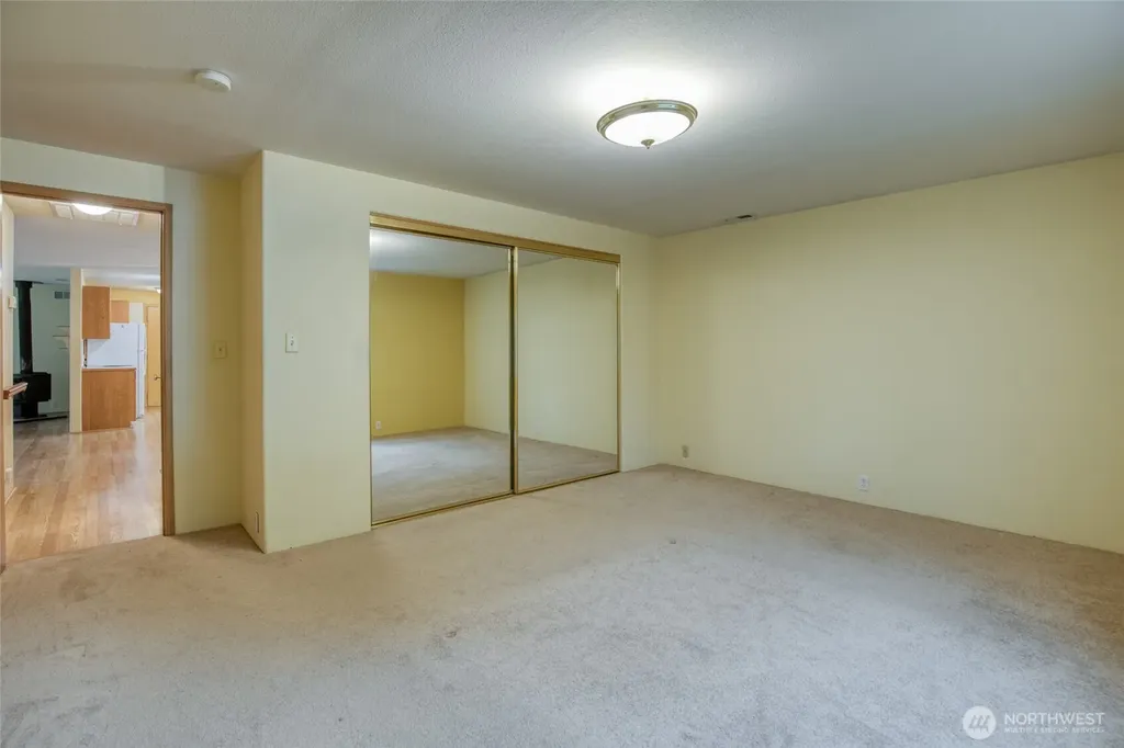 685 Copalis Beach Road Copalis Beach WA 98535