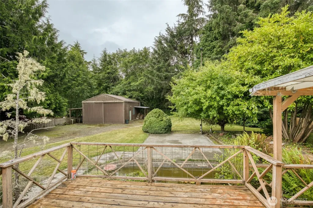 685 Copalis Beach Road Copalis Beach WA 98535