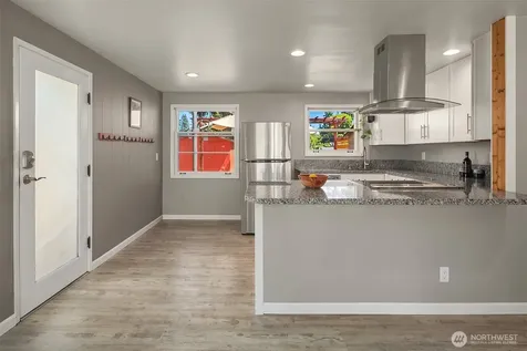 23107 52nd Avenue W Mountlake Terrace WA 98043