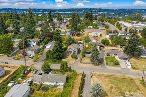 16427 109th Avenue SE Renton WA 98055