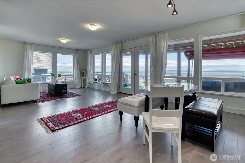 177 Bay View Drive Point Roberts WA 98281