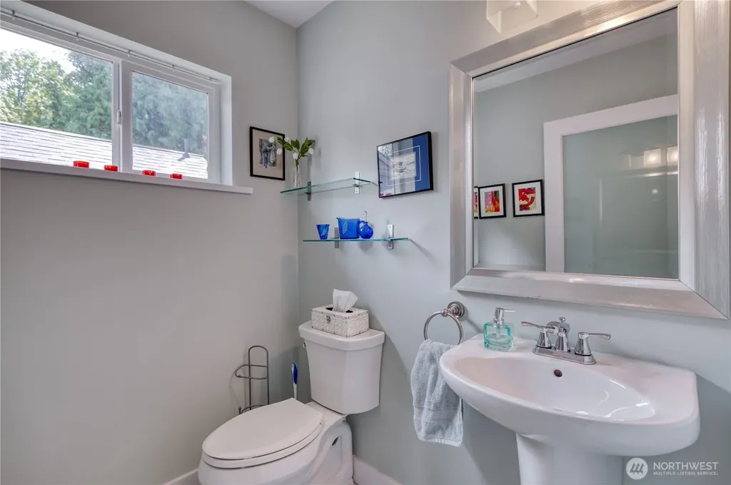177 Bay View Drive Point Roberts WA 98281