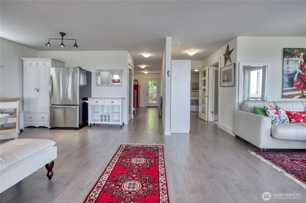 177 Bay View Drive Point Roberts WA 98281
