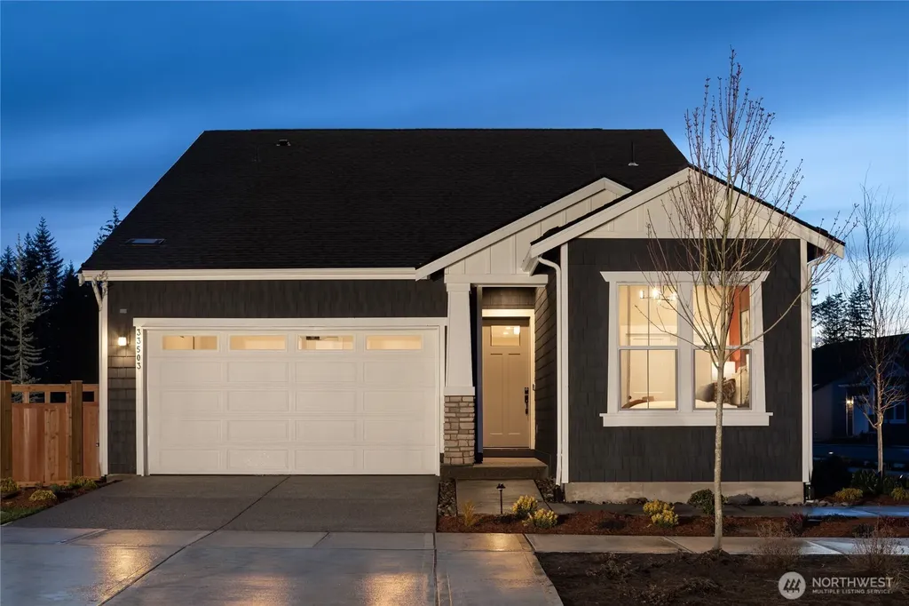 23990 SE Emerald Street Black Diamond WA 98010