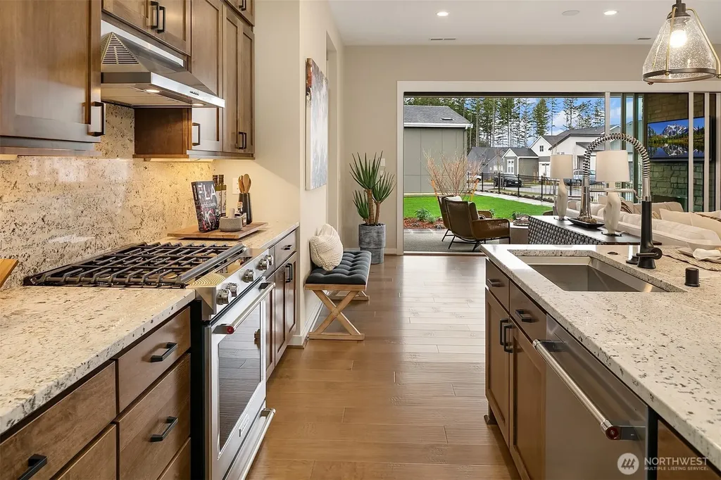 23990 SE Emerald Street Black Diamond WA 98010