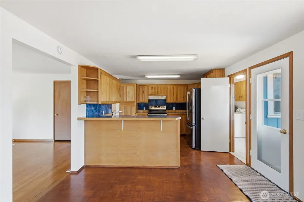 8527 9th Avenue SE Everett WA 98208