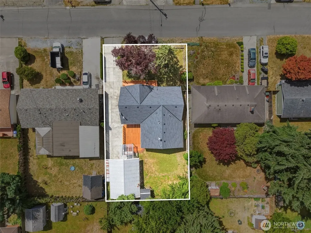 8527 9th Avenue SE Everett WA 98208