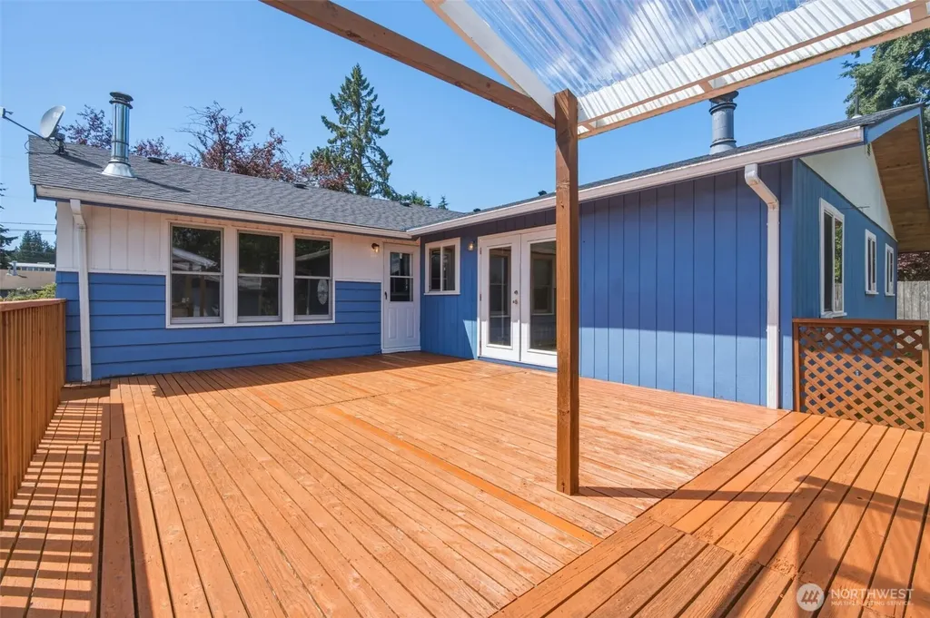 8527 9th Avenue SE Everett WA 98208