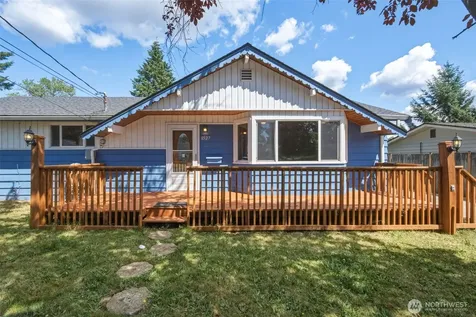 8527 9th Avenue SE Everett WA 98208