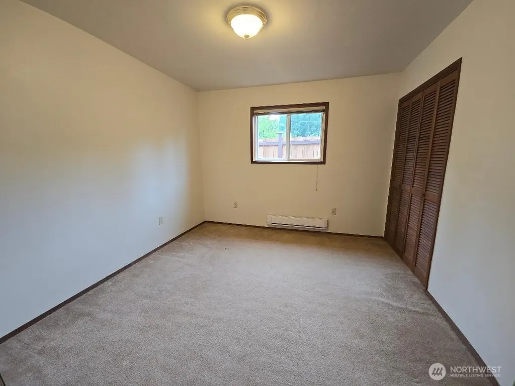 1302 33rd Avenue NE Olympia WA 98506