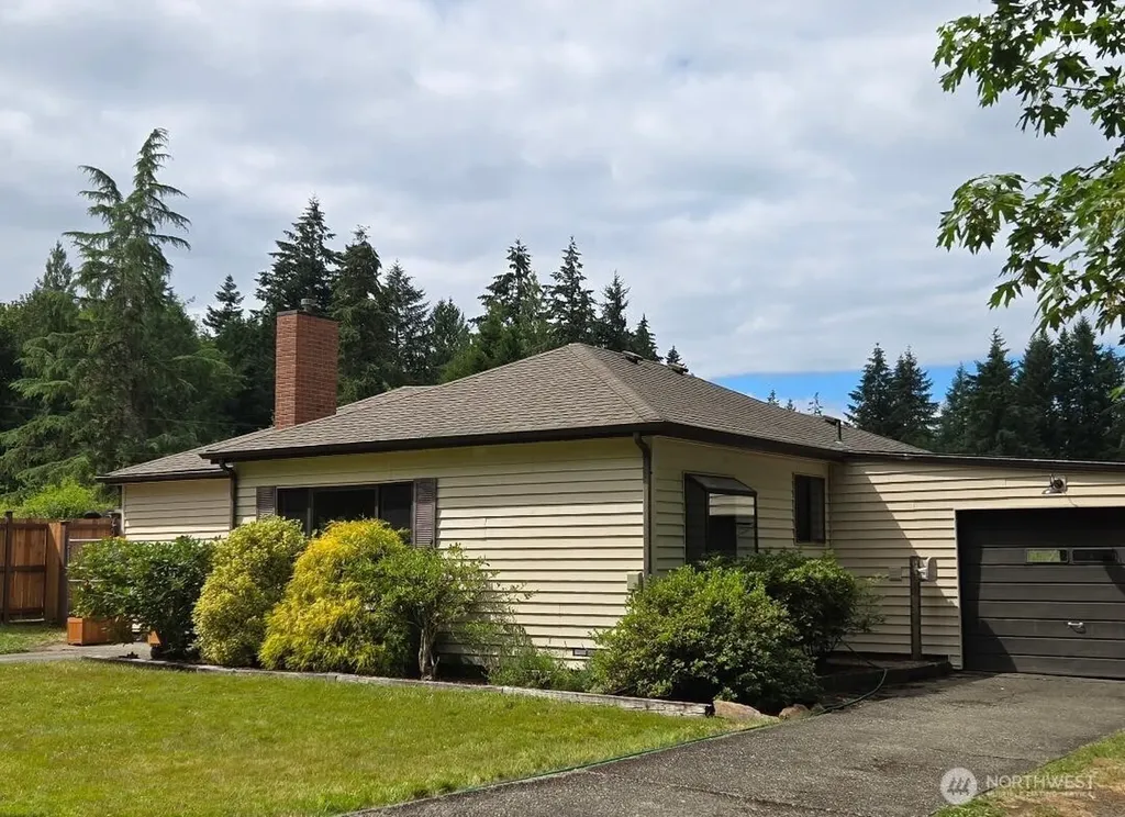 1302 33rd Avenue NE Olympia WA 98506