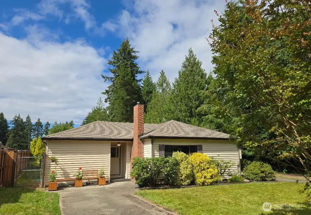 1302 33rd Avenue NE Olympia WA 98506