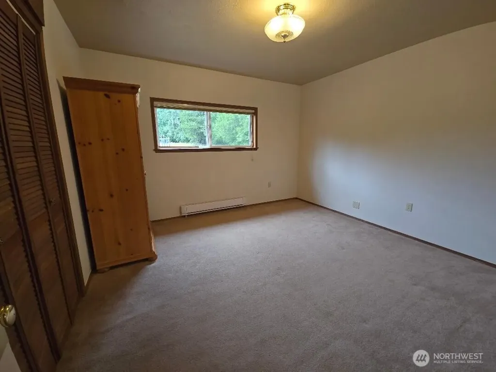 1302 33rd Avenue NE Olympia WA 98506