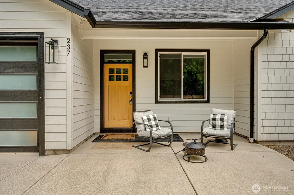 237 Piedmont Place Kelso WA 98626