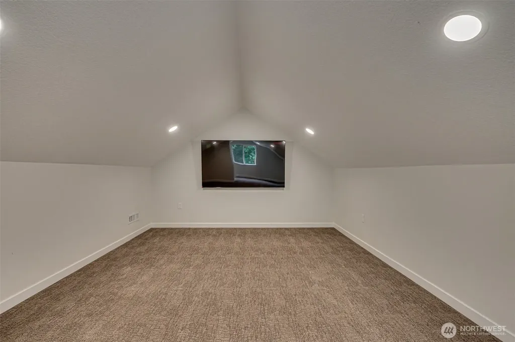 237 Piedmont Place Kelso WA 98626