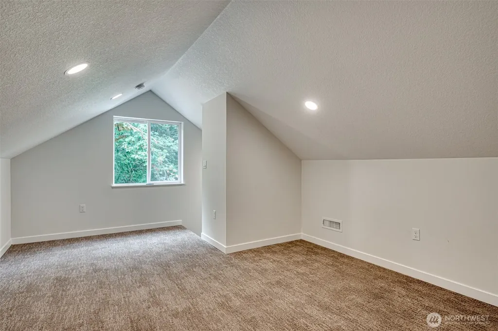 237 Piedmont Place Kelso WA 98626