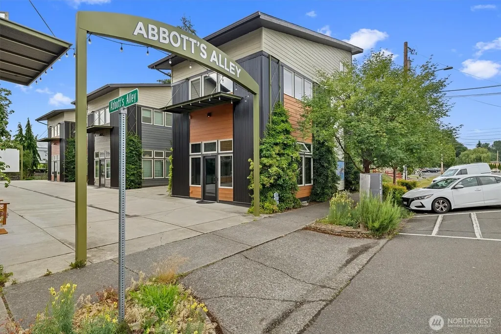 128 Abbott's Alley Sedro Woolley WA 98284