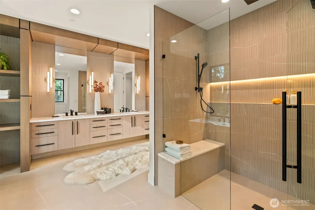11106 SE 4th Street Bellevue WA 98004