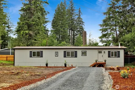 8433 Golden Valley Drive Maple Falls WA 98266