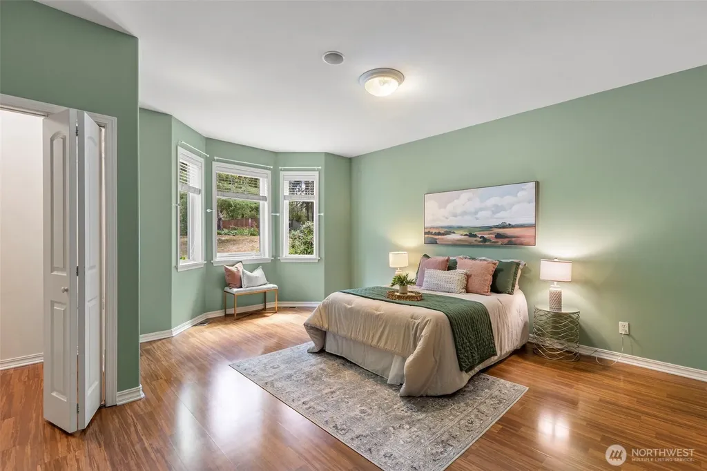 155 Louisa Street Port Townsend WA 98368