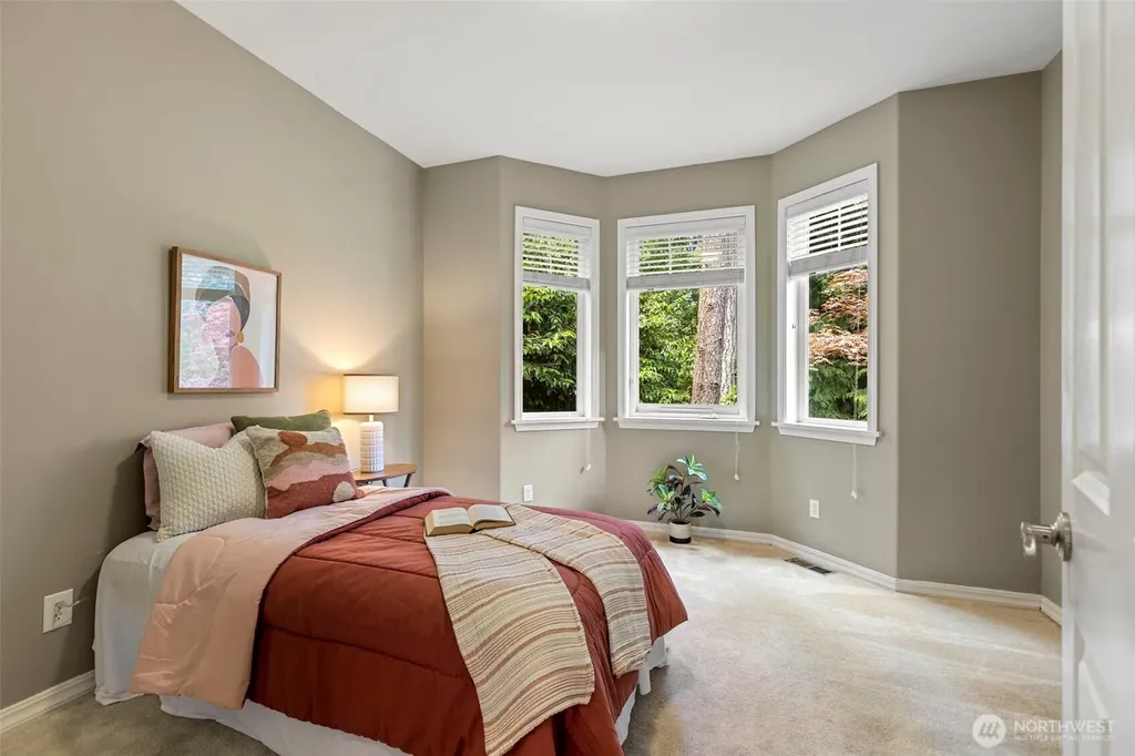 155 Louisa Street Port Townsend WA 98368