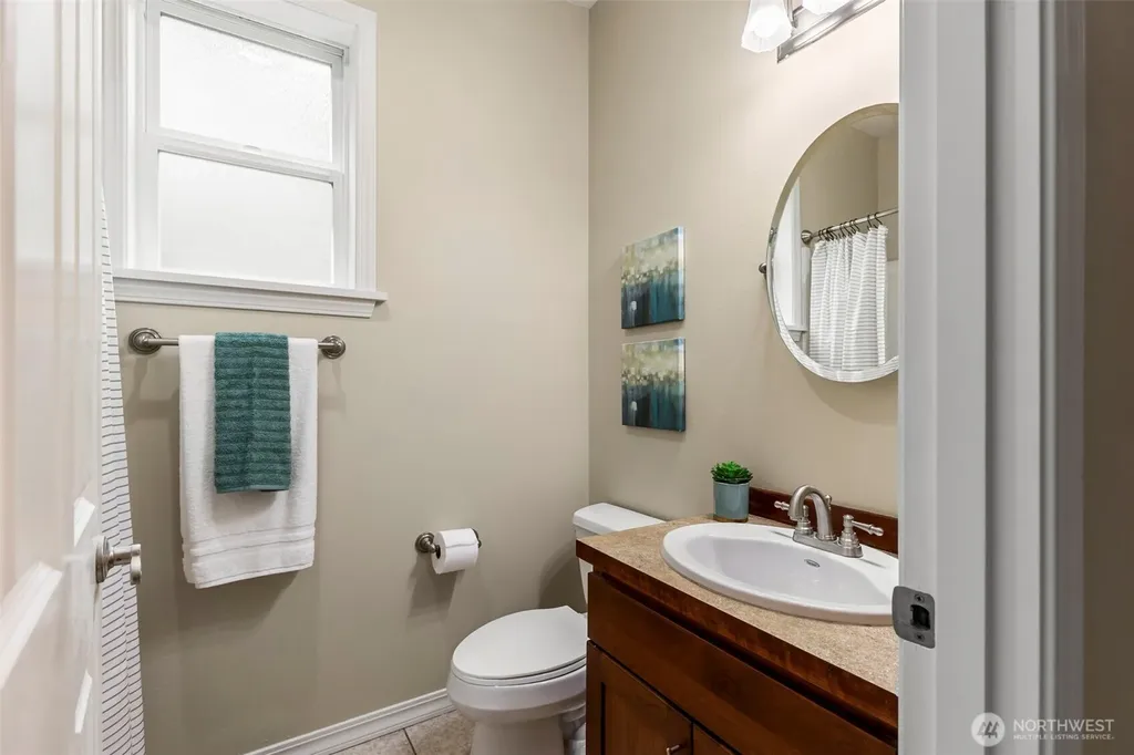 155 Louisa Street Port Townsend WA 98368