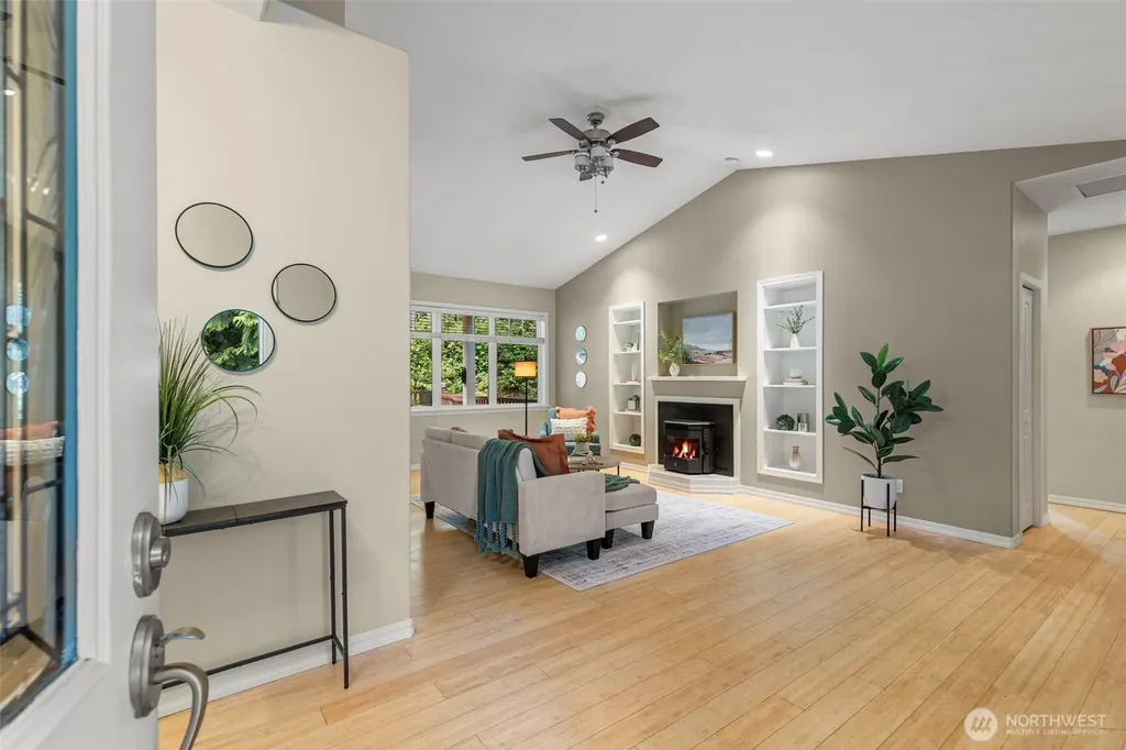 155 Louisa Street Port Townsend WA 98368