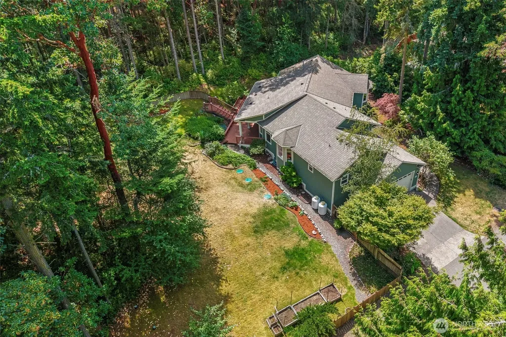 155 Louisa Street Port Townsend WA 98368