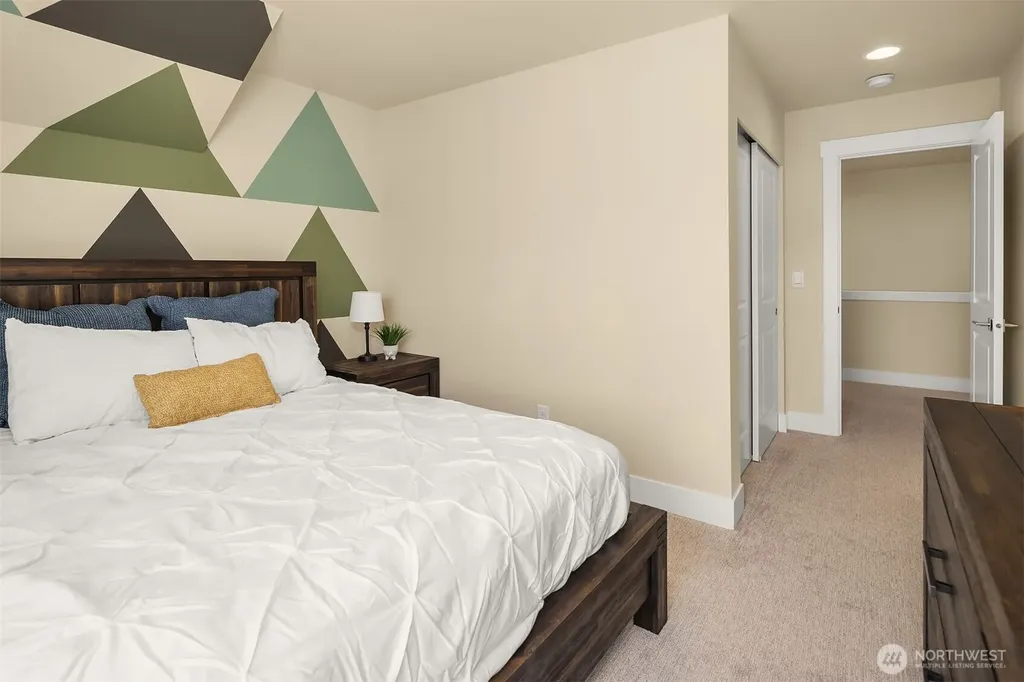 1315 139 Place SW Lynnwood WA 98087
