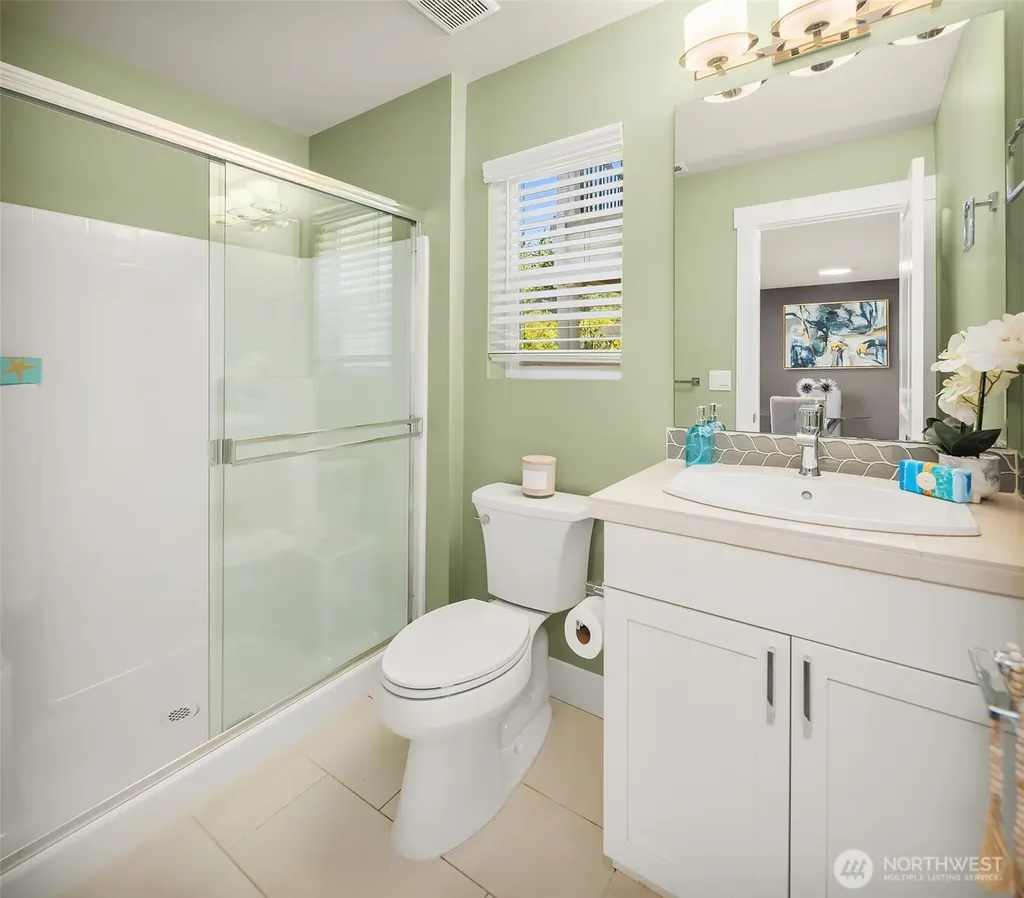 1315 139 Place SW Lynnwood WA 98087