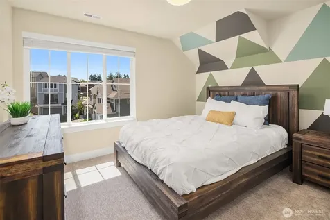 1315 139 Place SW Lynnwood WA 98087
