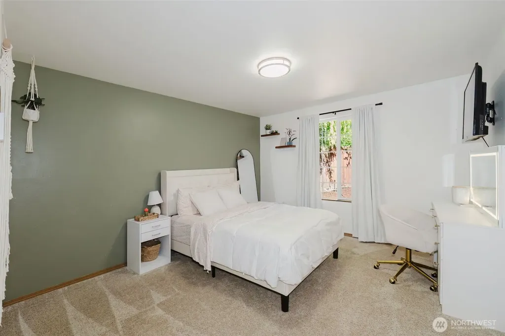 13608 132nd Street Ct NW Gig Harbor WA 98329