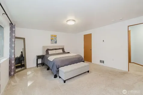 13608 132nd Street Ct NW Gig Harbor WA 98329