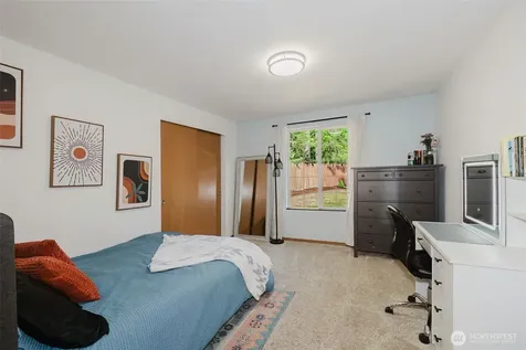13608 132nd Street Ct NW Gig Harbor WA 98329