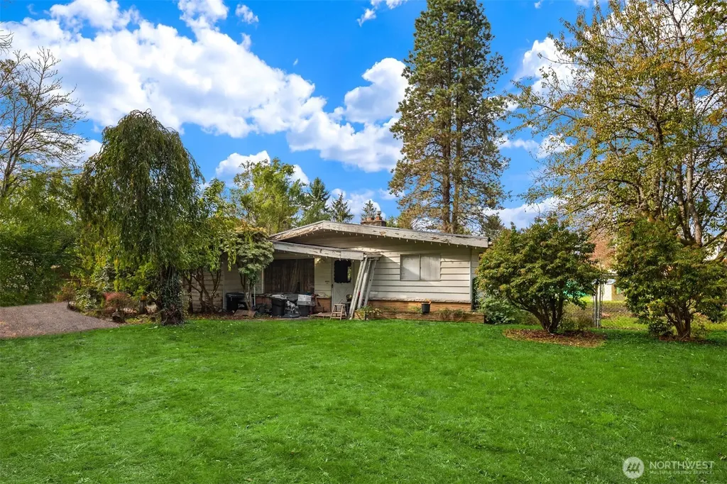 13205 158th Avenue SE Renton WA 98059