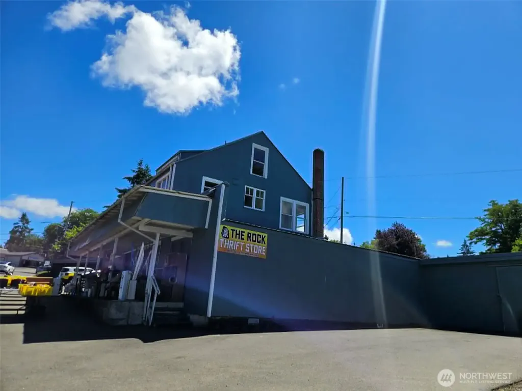 1209 Olympic Highway S Shelton WA 98584
