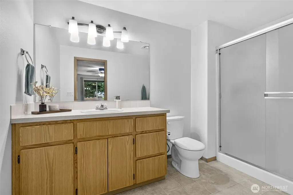 2120 Grove Street Longview WA 98632