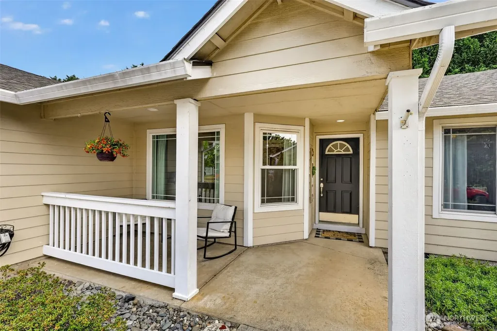 2120 Grove Street Longview WA 98632