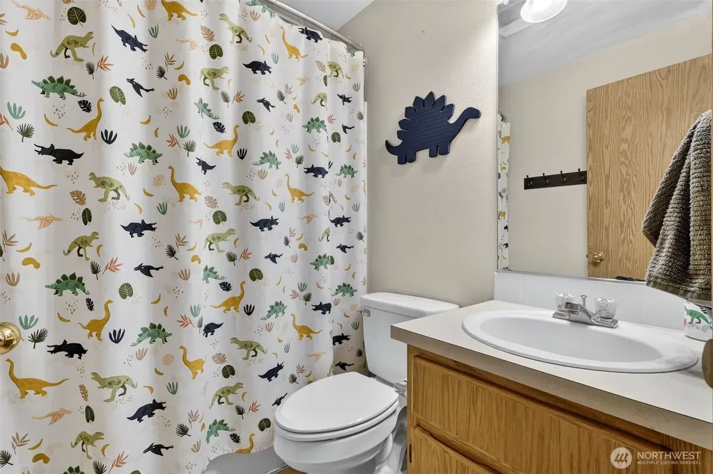 2120 Grove Street Longview WA 98632