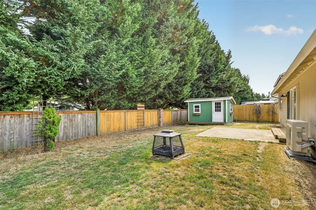 2120 Grove Street Longview WA 98632