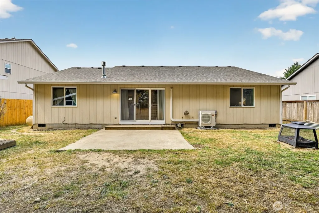 2120 Grove Street Longview WA 98632