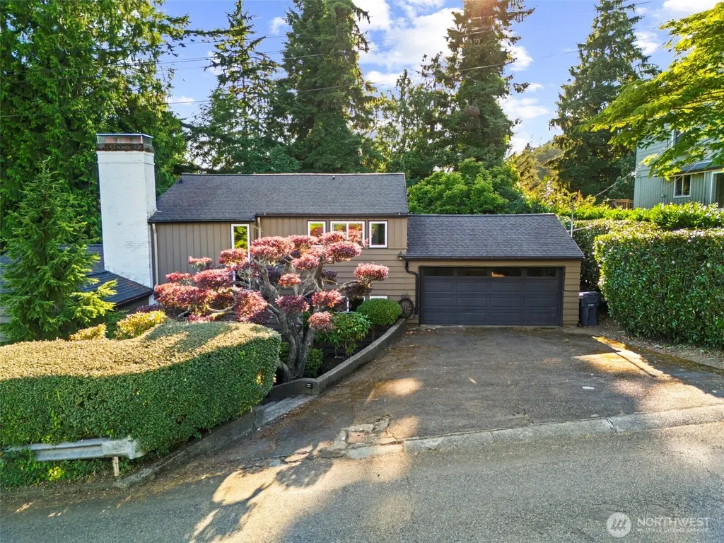 1255 Bel Aire Aberdeen WA 98520