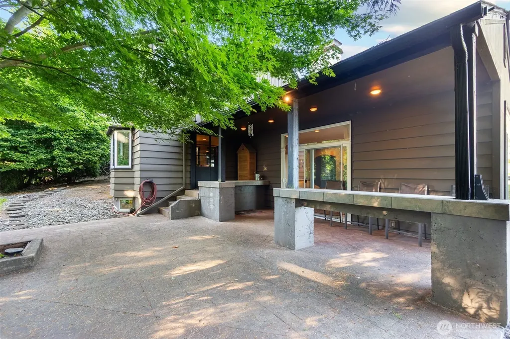 1255 Bel Aire Aberdeen WA 98520