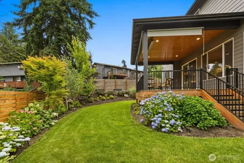 22005 4th Avenue W Bothell WA 98021
